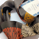 Carica l'immagine nel visualizzatore di Gallery, Circular Miniscarf - Cravattino multiuso