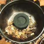 Carica l'immagine nel visualizzatore di Gallery, Brucia incenso in metallo