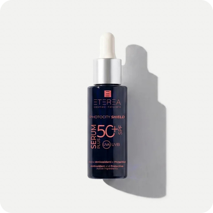 Siero Viso SPF 50+ Anti-Age con Resveratrolo e Acido Ialuronico