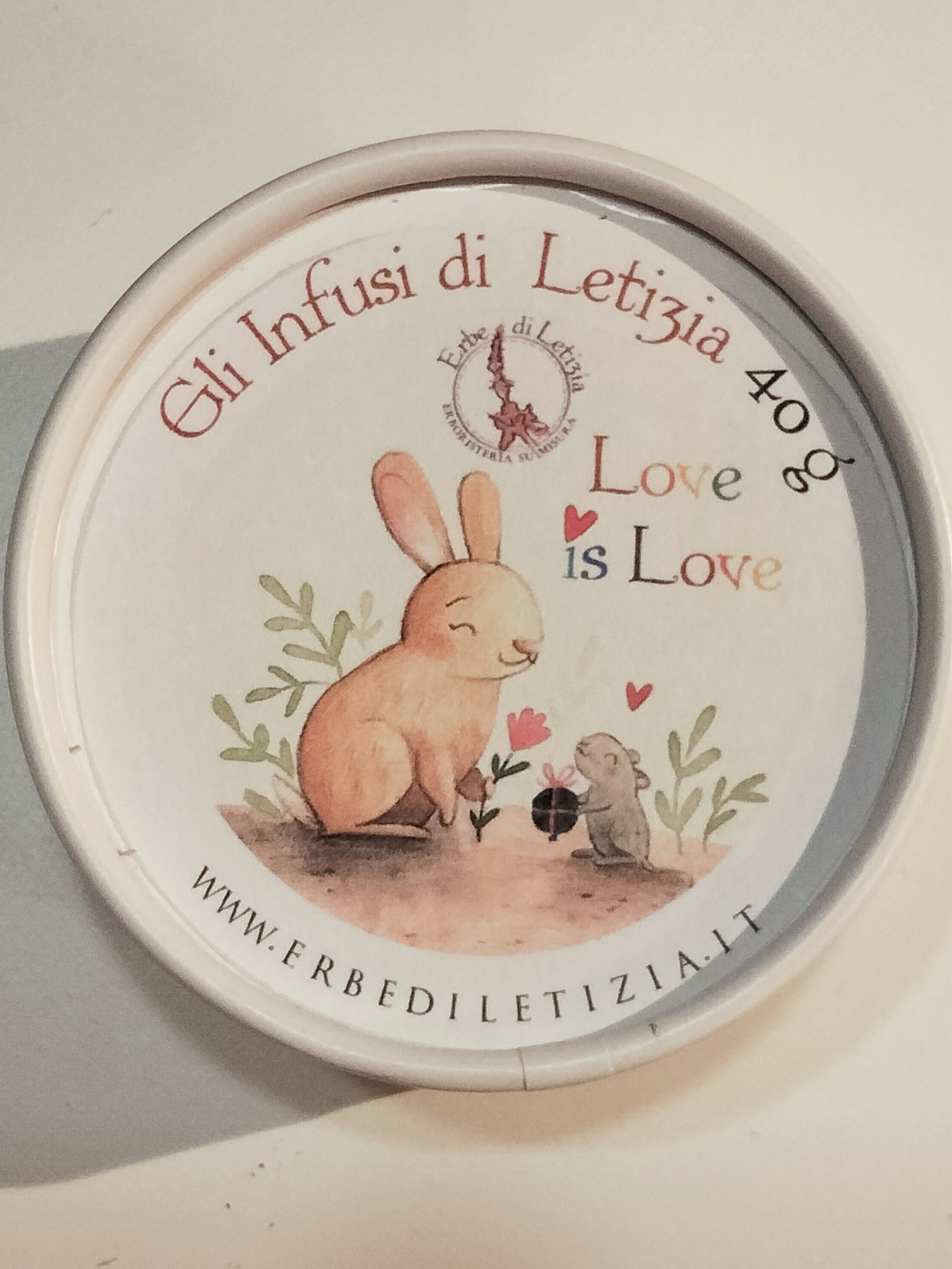 Love is Love, tisana tonica